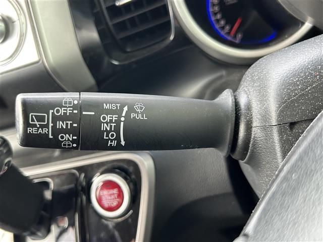 Ｎ－ＢＯＸカスタム Ｇ・Ｌパッケージ　ワンオーナー／ウィンカーミラー／片側パワースライドドア／アイドリングストップ／パワーバックドア／純正フロアマット（13枚目）