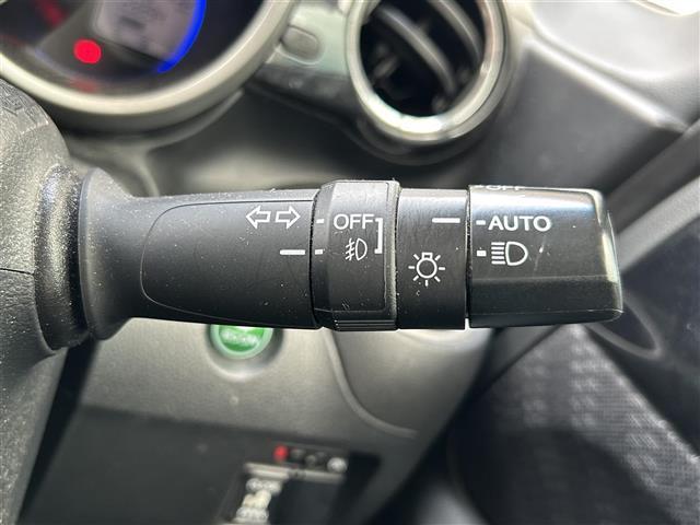 Ｎ－ＢＯＸカスタム Ｇ・Ｌパッケージ　ワンオーナー／ウィンカーミラー／片側パワースライドドア／アイドリングストップ／パワーバックドア／純正フロアマット（14枚目）