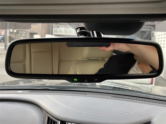 スカイライン 350GT FOUR ハイブリッド タイプP(25枚目)