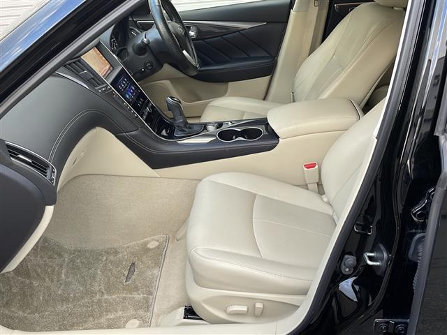 スカイライン 350GT FOUR ハイブリッド タイプP(31枚目)