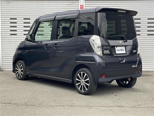 デイズルークス ハイウェイスター　ターボ　アラウンドビューモニター／両側パワースライドドア／衝突被害軽減システム／４ＷＤ／Ｂｌｕｅｔｏｏｔｈ接続／純正ナビ／純正１４インチアルミホイール／横滑り防止装置（30枚目）