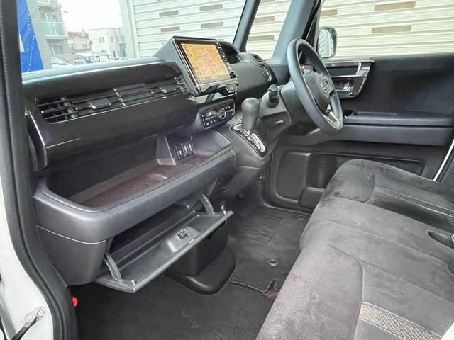 Ｎ－ＢＯＸカスタム Ｇ・Ｌホンダセンシング（11枚目）