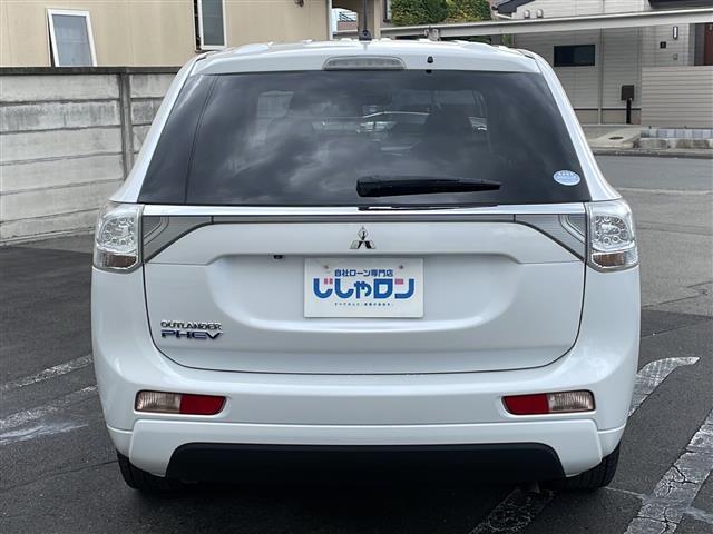 アウトランダーPHEV Gセーフティパッケージ(8枚目)
