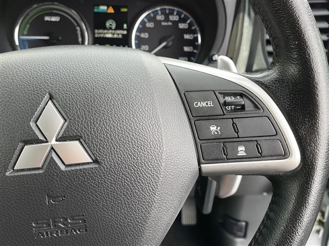 アウトランダーPHEV Gセーフティパッケージ(31枚目)