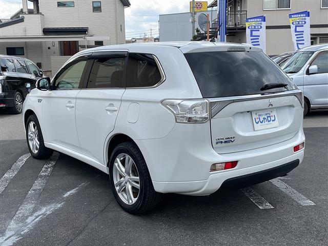 アウトランダーPHEV Gセーフティパッケージ(34枚目)