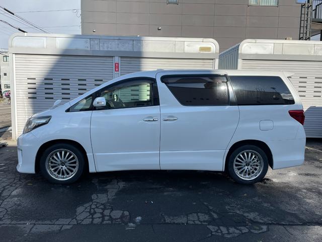 アルファード ２４０Ｓ　タイプゴールドＩＩ　ワンオーナー／社外７インチメモリーナビゲーション／ＣＤ／ＤＶＤ／フルセグＴＶ／Ｂｌｕｅｔｏｏｔｈ／ビルトインＥＴＣ／クルーズコントロール／両側パワースライドドア（24枚目）