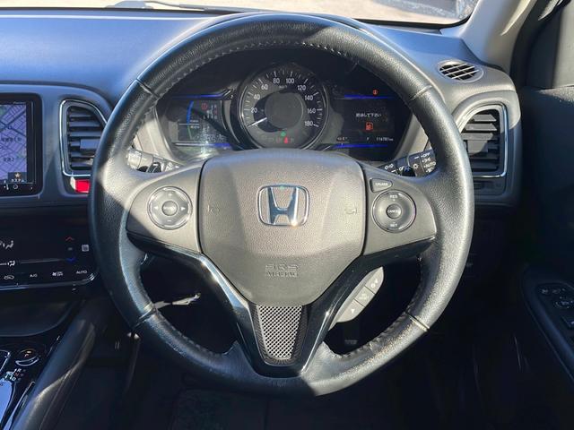 ヴェゼル ハイブリッドＸ　４ＷＤ／寒冷地仕様／シティーブレーキアクティブシステム／リアクティブフォースペダル／クルーズコントロール／社外８インチナビ／フルセグ／ＢＴ／ＣＤ／ＤＶＤ／バックカメラ／パドルシフト（11枚目）