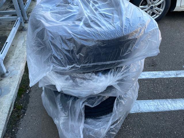 ヴェゼル ハイブリッドＸ　４ＷＤ／寒冷地仕様／シティーブレーキアクティブシステム／リアクティブフォースペダル／クルーズコントロール／社外８インチナビ／フルセグ／ＢＴ／ＣＤ／ＤＶＤ／バックカメラ／パドルシフト（35枚目）