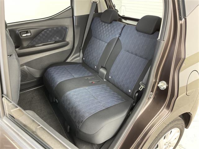 デイズ ハイウェイスター　Ｘ　プロパイロットエディション　４ＷＤ／インテリジェント／エマージェンシーブレーキ／インテリジェントＦＣＷ（前方衝突予測警報）／インテリジェントＬＩ（車線逸脱防止支援システム／インテリジェントＤＡ（ふらつき警報）（28枚目）