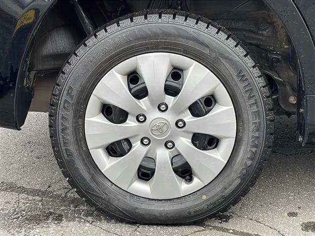 ヴォクシー Ｘ　Ｌエディション　４ＷＤ／禁煙車／寒冷地仕様／社外ナビ／ＢＴ／ＣＤ／ＤＶＤ／ＡＵＸ／ＳＤ／フルセグ／片側パワースライドドア／ステアリングスイッチ／オートエアコン／パワーウィンドウ／フロントデアイサー（7枚目）