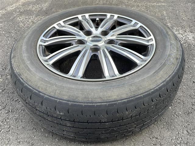 ヴォクシー Ｘ　Ｌエディション　４ＷＤ／禁煙車／寒冷地仕様／社外ナビ／ＢＴ／ＣＤ／ＤＶＤ／ＡＵＸ／ＳＤ／フルセグ／片側パワースライドドア／ステアリングスイッチ／オートエアコン／パワーウィンドウ／フロントデアイサー（8枚目）