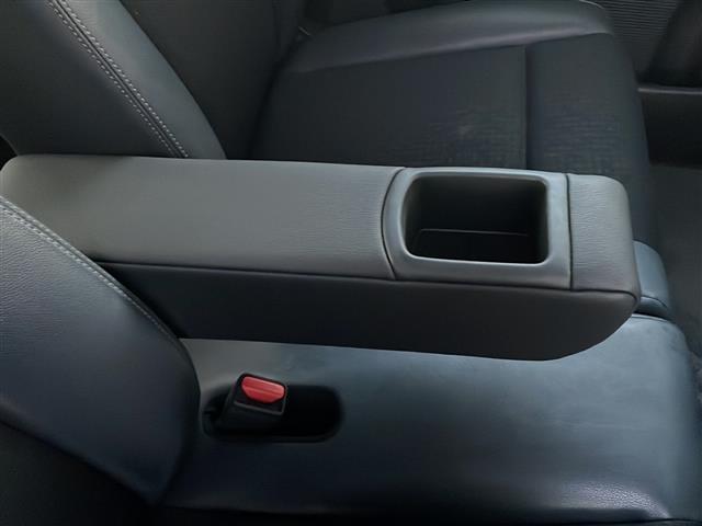 N-BOXカスタム G・ターボLパッケージ 社外ナビ/両側パワースライドドア/Bluetoothオーディオ/キセノンライト/Autoライト/ETC/シートヒーター/パドルシフト/クルーズコントロール/フロアマット/盗難防止(18枚目)