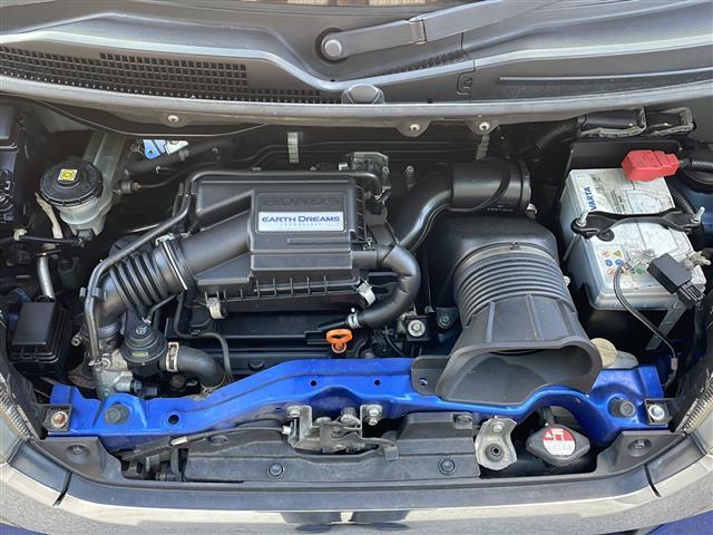 N-BOXカスタム G・ターボLパッケージ 社外ナビ/両側パワースライドドア/Bluetoothオーディオ/キセノンライト/Autoライト/ETC/シートヒーター/パドルシフト/クルーズコントロール/フロアマット/盗難防止(35枚目)