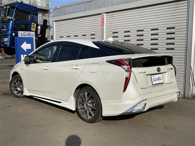 プリウス Ｓ　社外エアロ　純正ナビ・ＴＶ　バックカメラ　ＥＴＣ（23枚目）