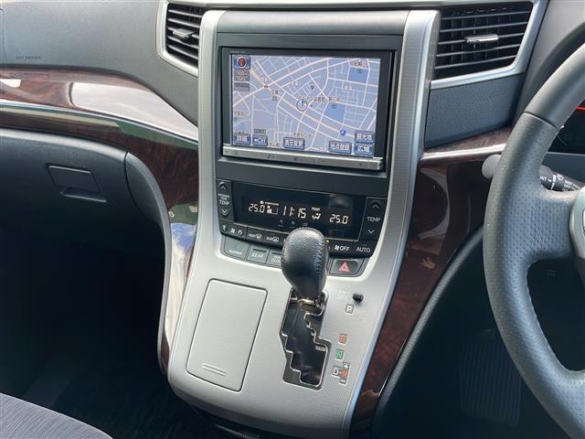 ヴェルファイア ２．４Ｚ　純正８型ナビＴＶ　純正後席モニタ　左電動　ＨＩＤ（3枚目）