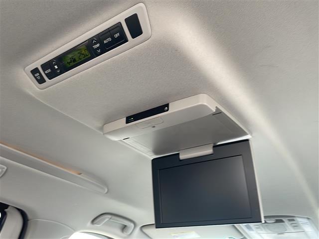 ヴェルファイア ２．４Ｚ　純正８型ナビＴＶ　純正後席モニタ　左電動　ＨＩＤ（4枚目）