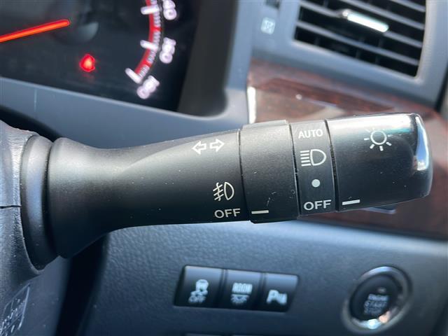 ヴェルファイア ２．４Ｚ　純正８型ナビＴＶ　純正後席モニタ　左電動　ＨＩＤ（15枚目）