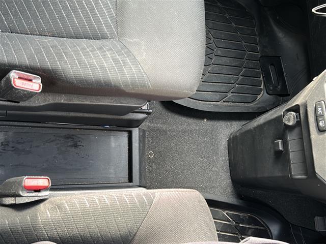 タンク X S 4WD ワンオーナー 純正ナビ・TV パワースライドドア(9枚目)