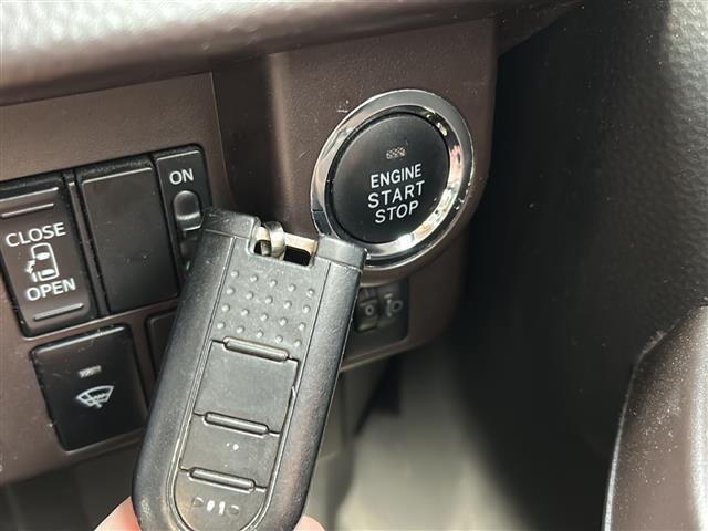 タンク X S 4WD ワンオーナー 純正ナビ・TV パワースライドドア(11枚目)