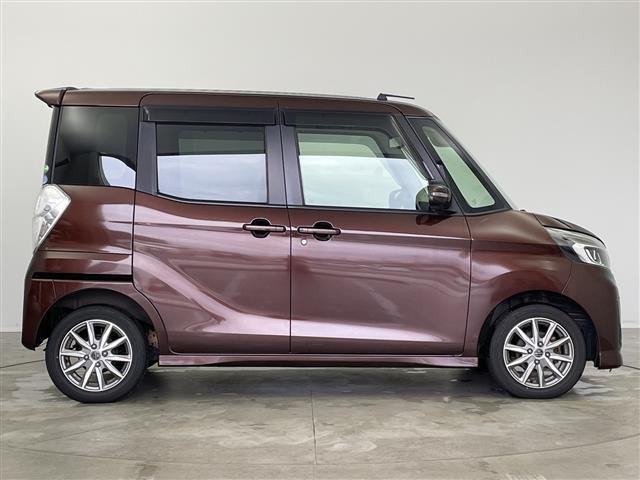 デイズルークス ハイウェイスター　Ｘ　４ＷＤ　社外ナビ・ＴＶ　アラウンドビューモニター（32枚目）