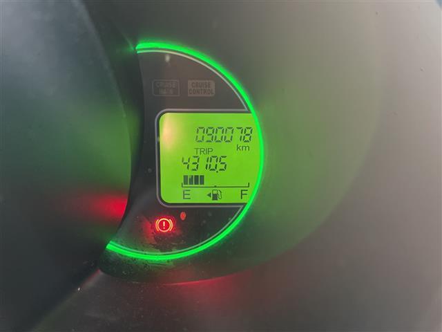 N-BOX G SSパッケージ 4WD 社外ナビ・TV 両側パワースライドドア(8枚目)