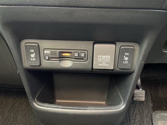 N-BOX G SSパッケージ 4WD 社外ナビ・TV 両側パワースライドドア(12枚目)