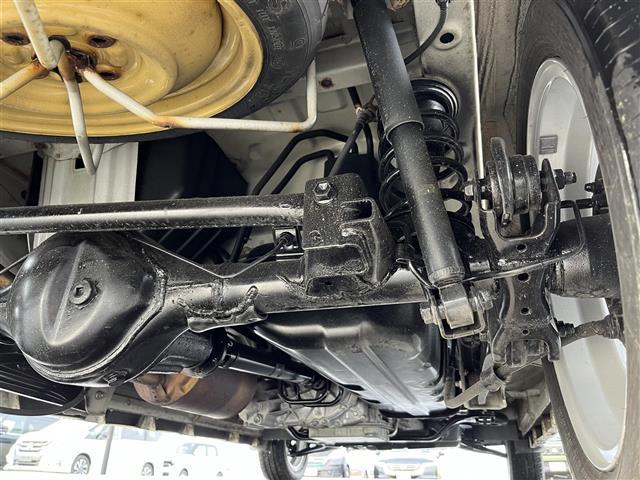 エブリイワゴン ＰＺターボ　４ＷＤ　社外ナビ・ＴＶ　バックカメラ　ＥＴＣ（33枚目）