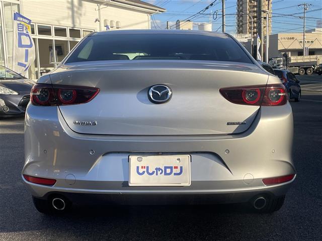 ＭＡＺＤＡ３ファストバック ＸＤ　Ｌパッケージ　ＣＤ／ＤＶＤプレーヤー、３６０℃セーフティパッケージ（3枚目）