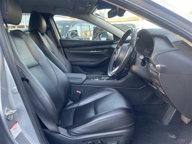 ＭＡＺＤＡ３ファストバック ＸＤ　Ｌパッケージ　ＣＤ／ＤＶＤプレーヤー、３６０℃セーフティパッケージ（17枚目）