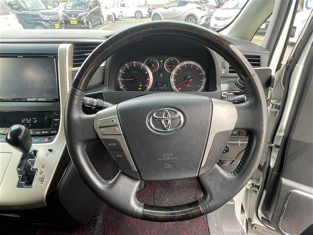 ヴェルファイア 2.4Z ゴールデンアイズII 後席モニター バックカメラ フルセグ(8枚目)