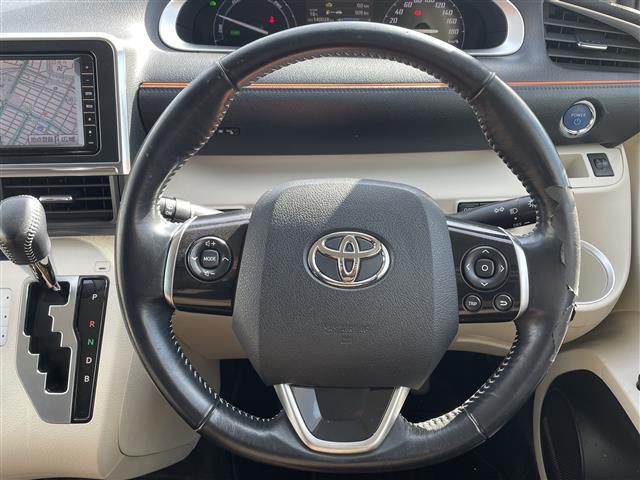 シエンタ ハイブリッドＧ　純正ナビ・パワースライドドア・リアカメラ（16枚目）