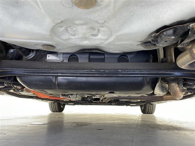 アクア Ｇ　Ｇ’ｓ　社外メモリーナビ、バックカメラ、ＥＴＣ、ハーフレザーシート、社外１５インチＡＷ（29枚目）