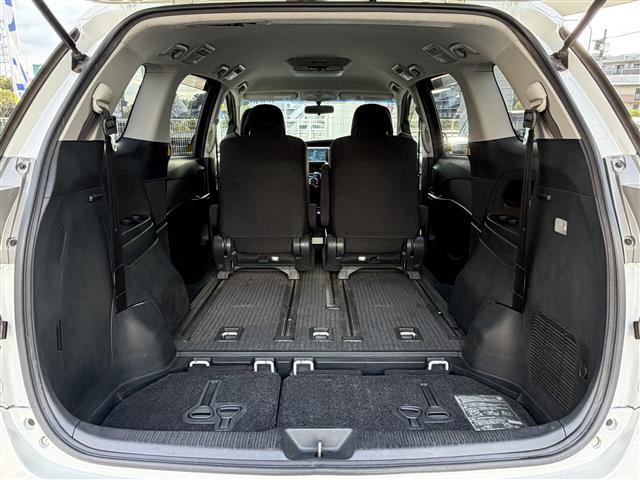 エスティマ アエラス　純正ナビ／Ｂｌｕｅｔｏｏｔｈ／クルーズコントロール／フリップダウンモニター／２列目オットマン／両側パワースライドドア／ビルトインＥＴＣ（30枚目）