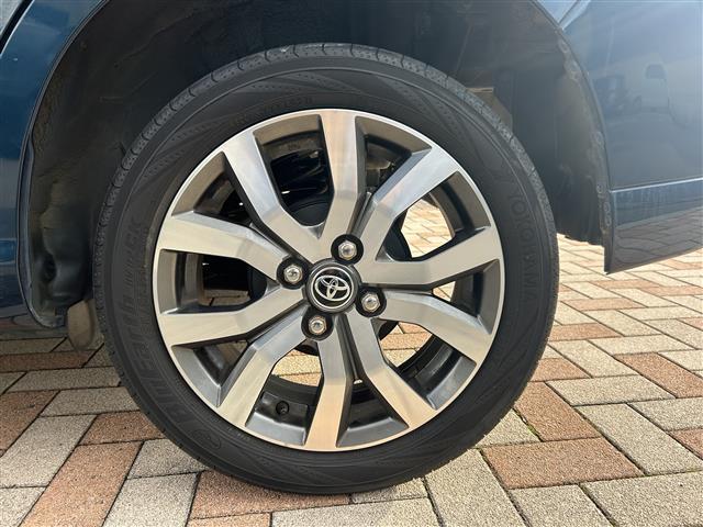 ルーミー カスタムG-T プッシュスタート スペアキー 純正ナビ バックカメラ Bluetooth接続可 DVD視聴可(走行時不可) CD、AM、FM視聴可 フルセグTV 両側スライドドア ウインカーミラー 純正LEDヘッド(9枚目)