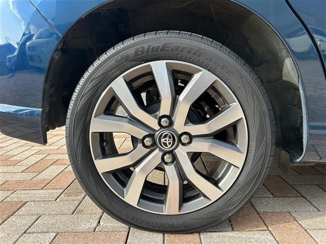 ルーミー カスタムG-T プッシュスタート スペアキー 純正ナビ バックカメラ Bluetooth接続可 DVD視聴可(走行時不可) CD、AM、FM視聴可 フルセグTV 両側スライドドア ウインカーミラー 純正LEDヘッド(10枚目)