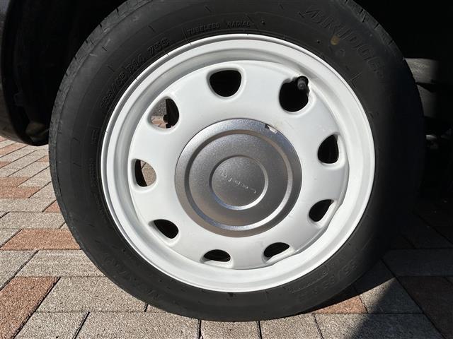 アルトラパンショコラ G スマートキー AM、FM視聴可能 本革巻きステアリング 純正キセノンヘッドランプ(8枚目)