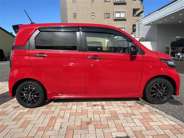 N-WGNカスタム G SS2トーンカラースタイルパッケージ プッシュスタート スマートキー 純正ナビ Bluetooth接続可 CD、AM、FM視聴可能 ワンセグTV(走行時可) ETC ドラレコ 純正AW 純正キセノンヘッドランプ ウインカーミラー(7枚目)