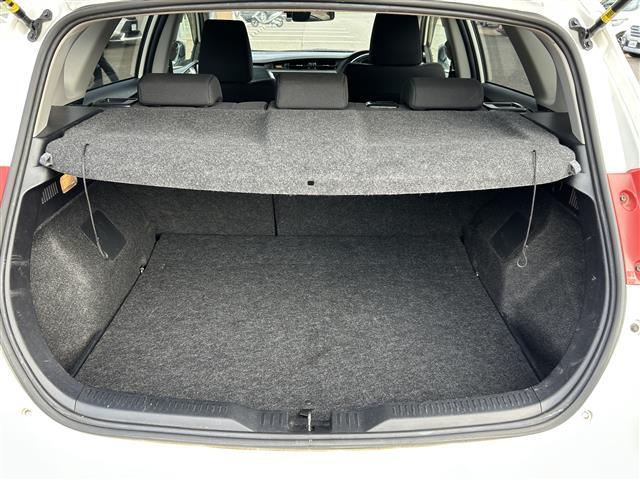 オーリス 150X Sパッケージ プッシュスタート スマートキー Bluetooth接続可 CD、DVD、AM、FM視聴可能(走行時可) 前後ドラレコ ウインカーミラー 本革巻きステアリング キセノンヘッドランプ 純正AW(14枚目)