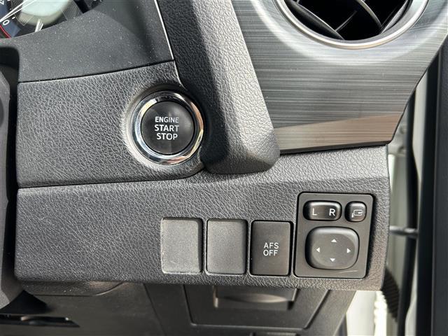 オーリス 150X Sパッケージ プッシュスタート スマートキー Bluetooth接続可 CD、DVD、AM、FM視聴可能(走行時可) 前後ドラレコ ウインカーミラー 本革巻きステアリング キセノンヘッドランプ 純正AW(29枚目)