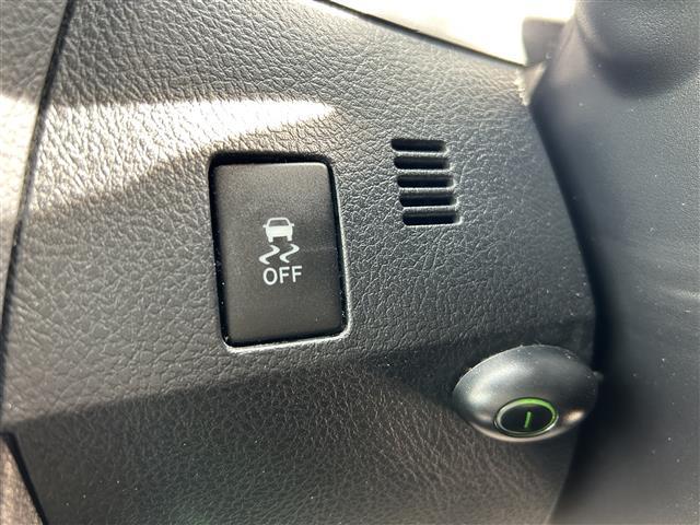 オーリス 150X Sパッケージ プッシュスタート スマートキー Bluetooth接続可 CD、DVD、AM、FM視聴可能(走行時可) 前後ドラレコ ウインカーミラー 本革巻きステアリング キセノンヘッドランプ 純正AW(30枚目)