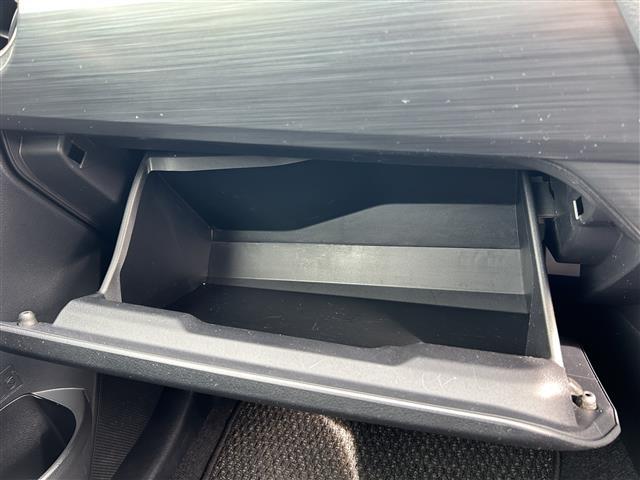 オーリス 150X Sパッケージ プッシュスタート スマートキー Bluetooth接続可 CD、DVD、AM、FM視聴可能(走行時可) 前後ドラレコ ウインカーミラー 本革巻きステアリング キセノンヘッドランプ 純正AW(34枚目)