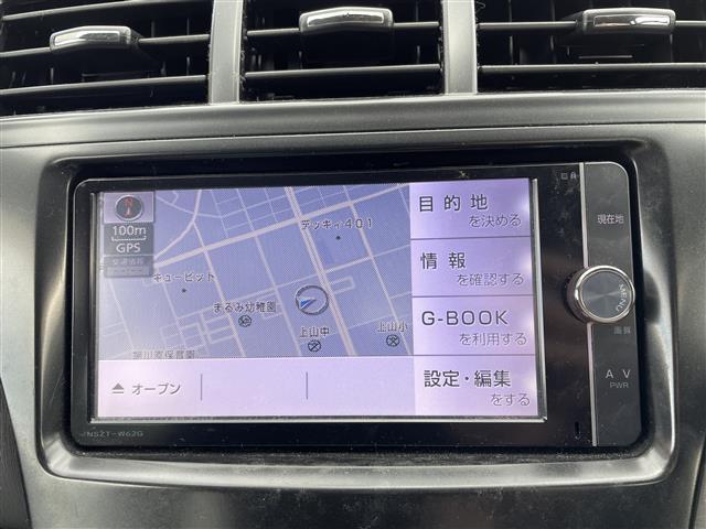 プリウスアルファ G チューン ブラック プッシュスタート スペアキー ワンセグTV(走行時視聴可) CD、DVD、AM、FM視聴可 Bluetooth接続可 バックカメラ ハーフレザーシート 本革巻きステアリング(21枚目)