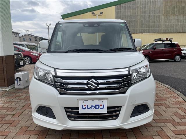 ソリオ ハイブリッドＭＸ　バックカメラ　プッシュスタート　スマートキー　アイドリングストップ　社外ナビ　ＣＤ、ＡＭ、ＦＭ視聴可能　シートヒーター　純正ＡＷ（2枚目）