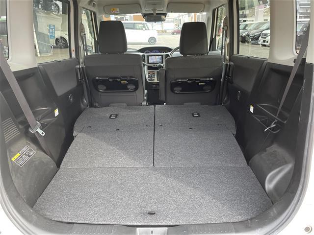 ソリオ ハイブリッドＭＸ　バックカメラ　プッシュスタート　スマートキー　アイドリングストップ　社外ナビ　ＣＤ、ＡＭ、ＦＭ視聴可能　シートヒーター　純正ＡＷ（18枚目）