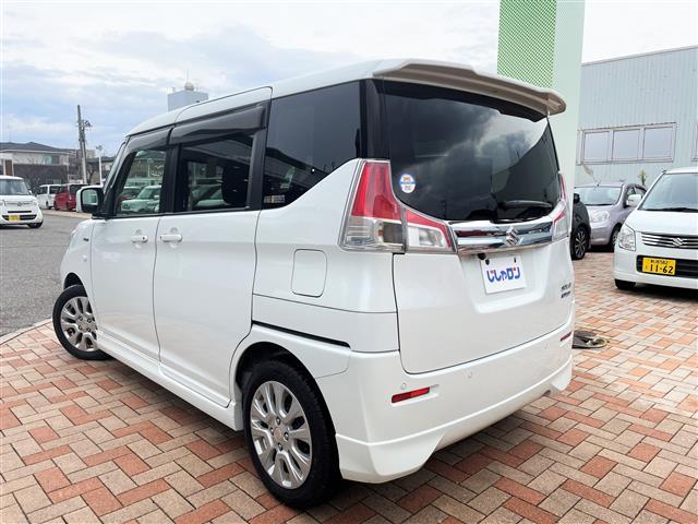 ソリオ ハイブリッドＭＸ　バックカメラ　プッシュスタート　スマートキー　アイドリングストップ　社外ナビ　ＣＤ、ＡＭ、ＦＭ視聴可能　シートヒーター　純正ＡＷ（34枚目）