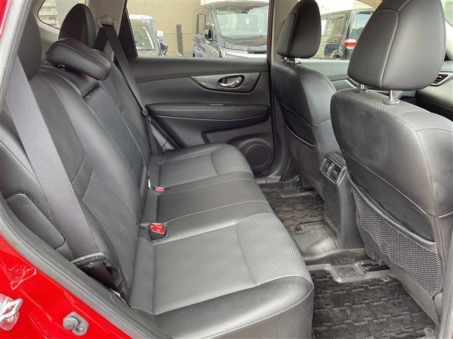 エクストレイル ２０Ｘ　エマージェンシーブレーキパッケージ　プッシュスタート　ワンセグＴＶ（走行時視聴不可）　Ｂｌｕｅｔｏｏｔｈ接続可　ＣＤ、ＤＶＤ、ＡＭ、ＦＭ視聴可　全方位カメラ　ドラレコ　シートヒーター（Ｄ席Ｎ席）　オートバックドア　ウインカーミラー（15枚目）