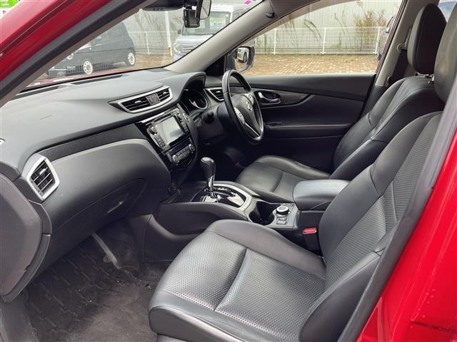 エクストレイル ２０Ｘ　エマージェンシーブレーキパッケージ　プッシュスタート　ワンセグＴＶ（走行時視聴不可）　Ｂｌｕｅｔｏｏｔｈ接続可　ＣＤ、ＤＶＤ、ＡＭ、ＦＭ視聴可　全方位カメラ　ドラレコ　シートヒーター（Ｄ席Ｎ席）　オートバックドア　ウインカーミラー（16枚目）