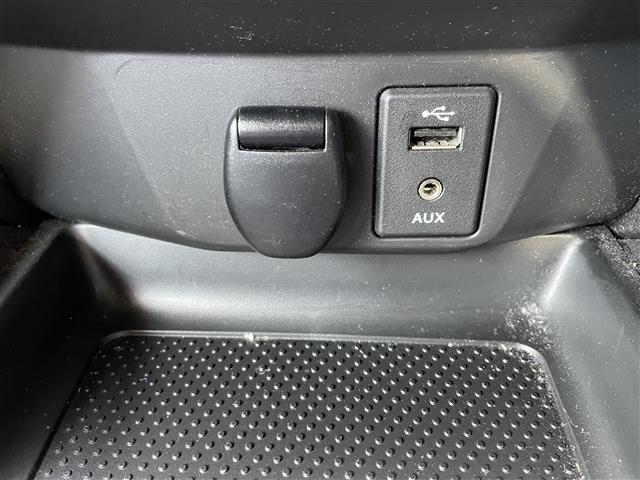 エクストレイル ２０Ｘ　エマージェンシーブレーキパッケージ　プッシュスタート　ワンセグＴＶ（走行時視聴不可）　Ｂｌｕｅｔｏｏｔｈ接続可　ＣＤ、ＤＶＤ、ＡＭ、ＦＭ視聴可　全方位カメラ　ドラレコ　シートヒーター（Ｄ席Ｎ席）　オートバックドア　ウインカーミラー（25枚目）