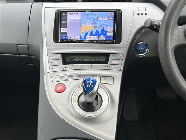 プリウス Ｓツーリングセレクション　禁煙車　社外ナビ　フルセグＴＶ　ＬＥＤヘッドライト　ＥＴＣ　ミュージックプレイヤー接続（22枚目）