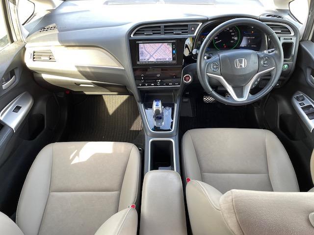 シャトル ハイブリッドX(9枚目)